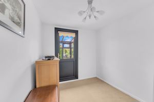 Photo 16- click for photo gallery